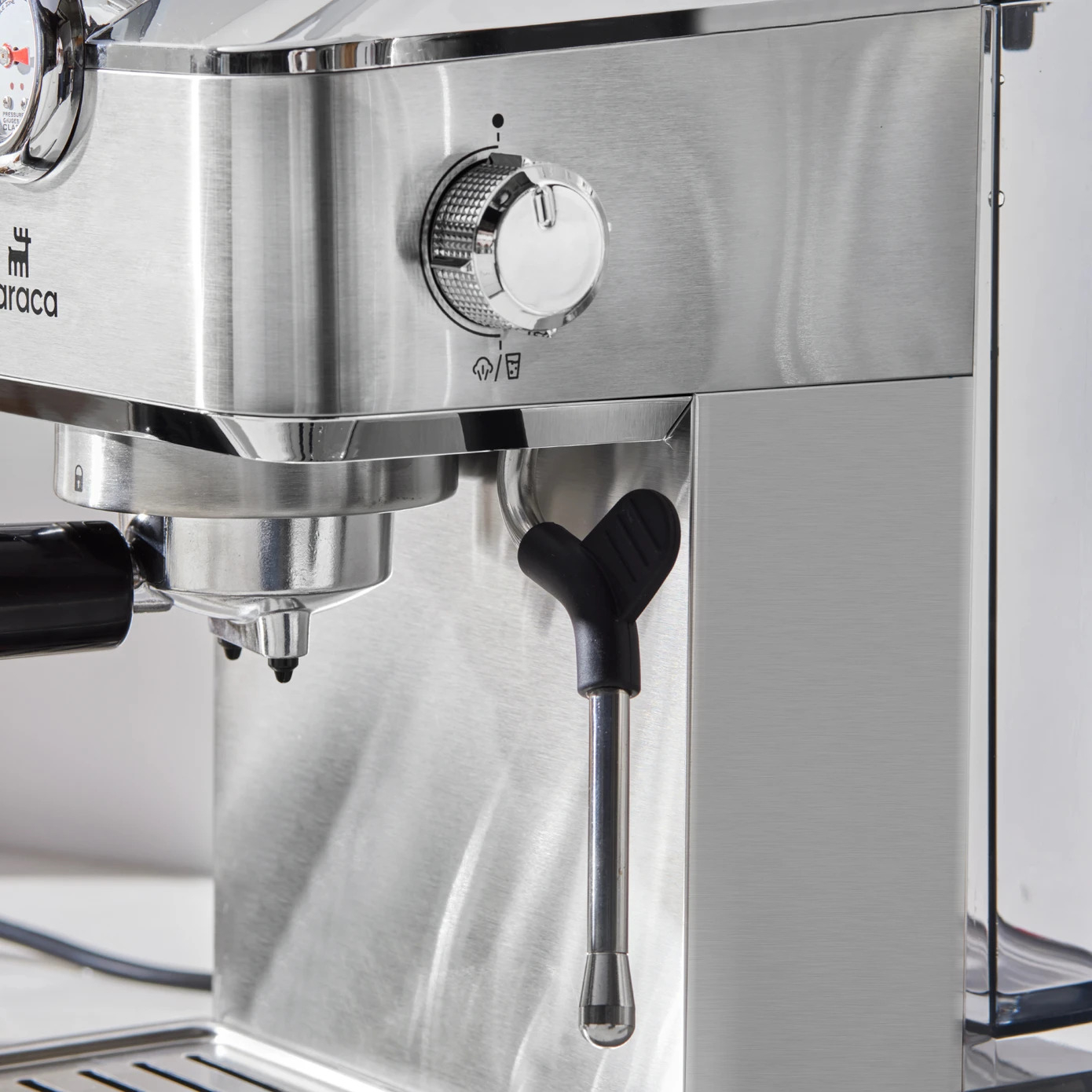 اسپرسو ساز کاراجا مدل Karaca Coffee Art 1101