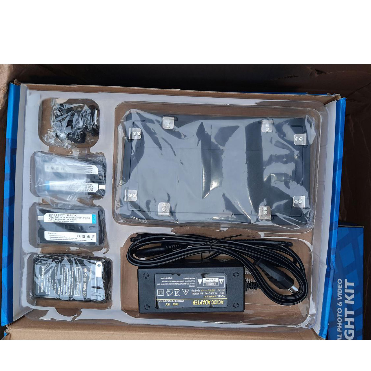 نور ثابت ال ای دی فوتومکس مدل +U600