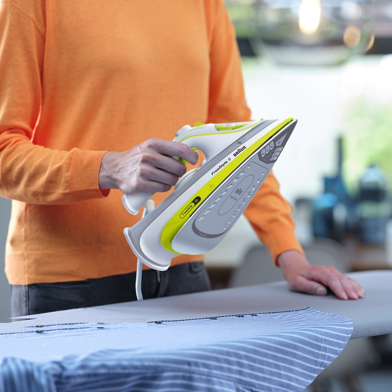 اتو بخار براون مدل SI 5016