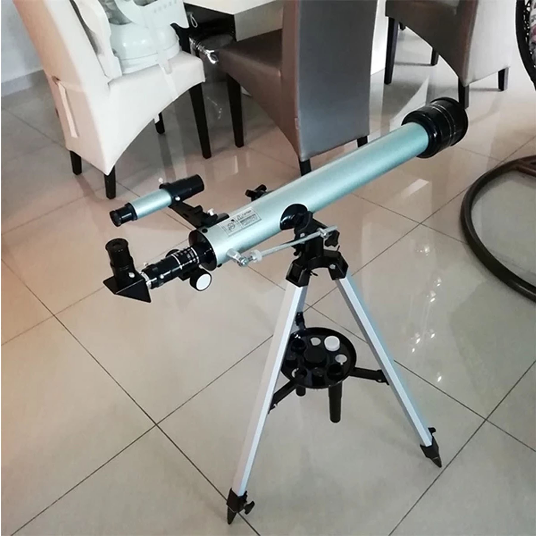 تلسکوپ کامار مدل شکستی کد CRG 525x به همراه سه پایه