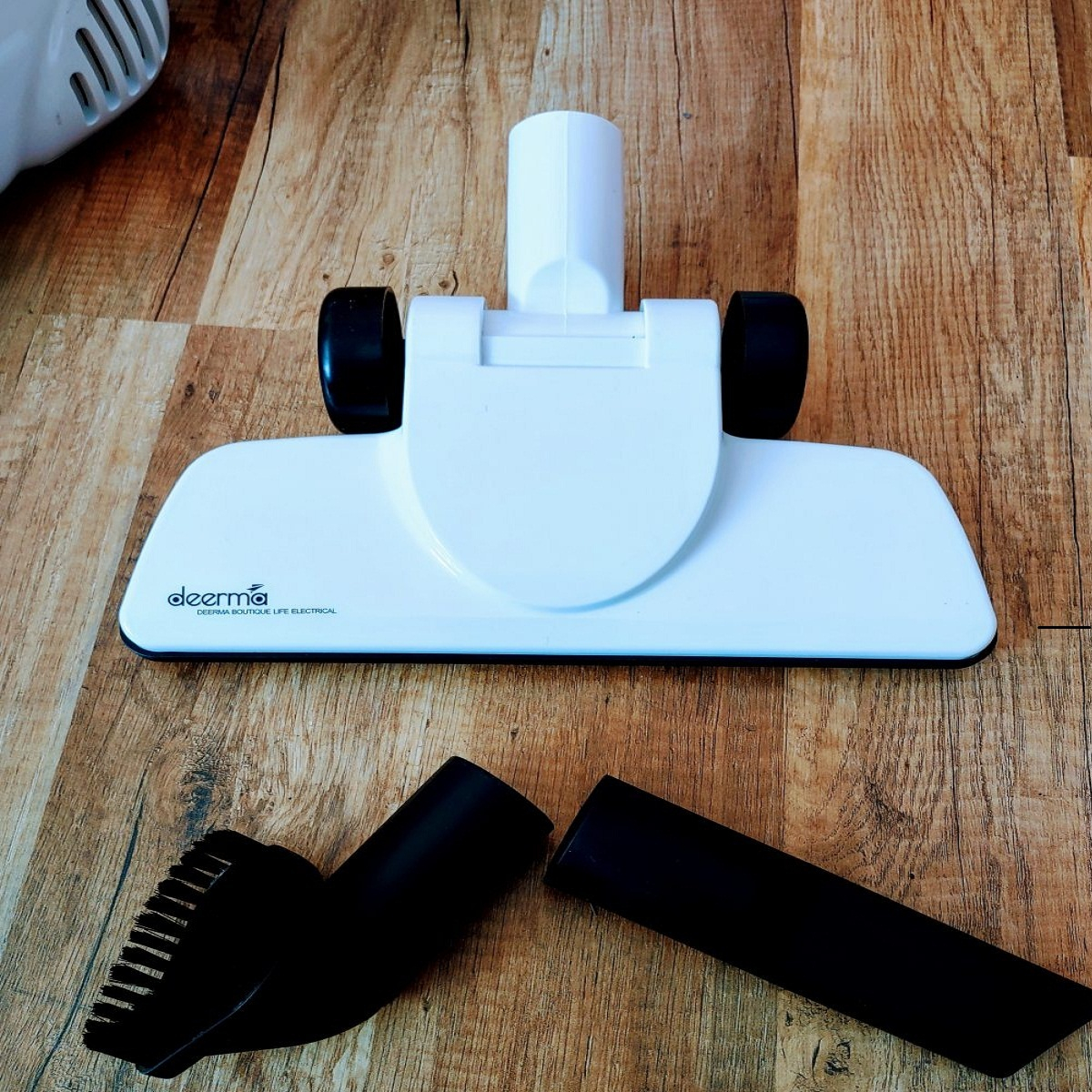 جاروبرقی درما مدل DX118C