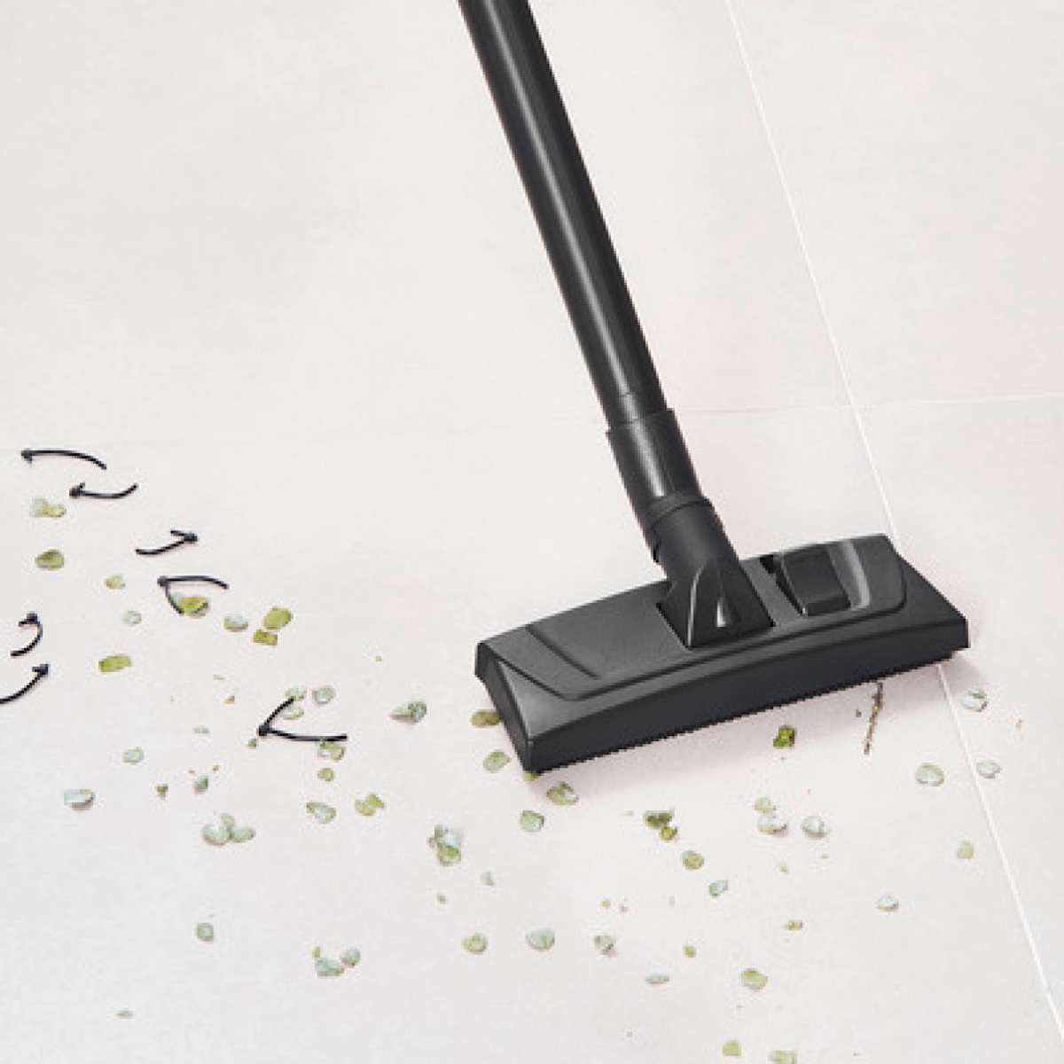 جاروبرقی سطلی 2200 وات کرشر مدل DVAC 2200