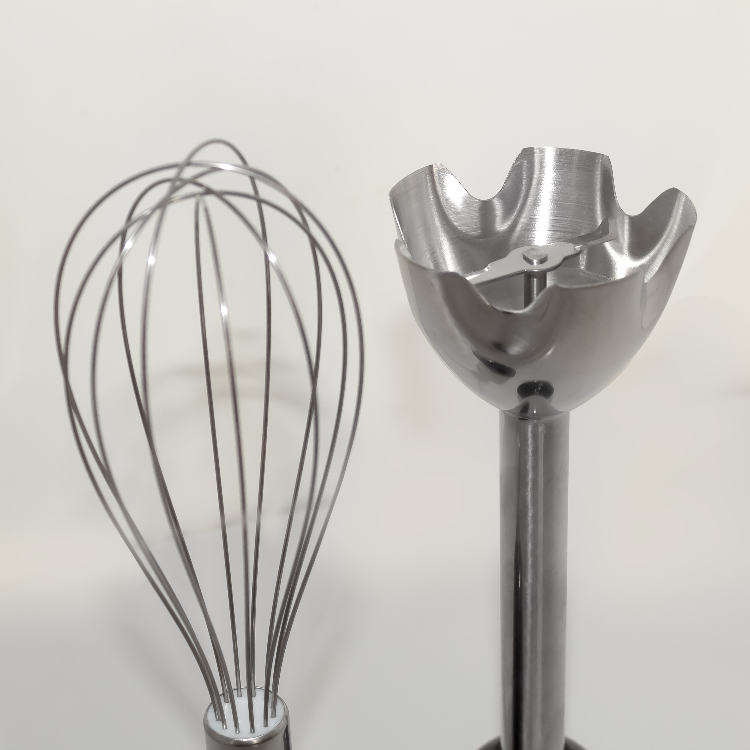 گوشت کوب برقی نیکای مدل NH919CW