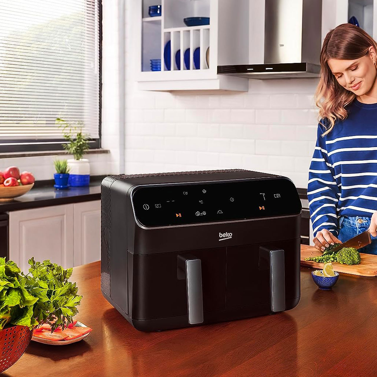 سرخ کن بدون روغن بکو مدل 5388