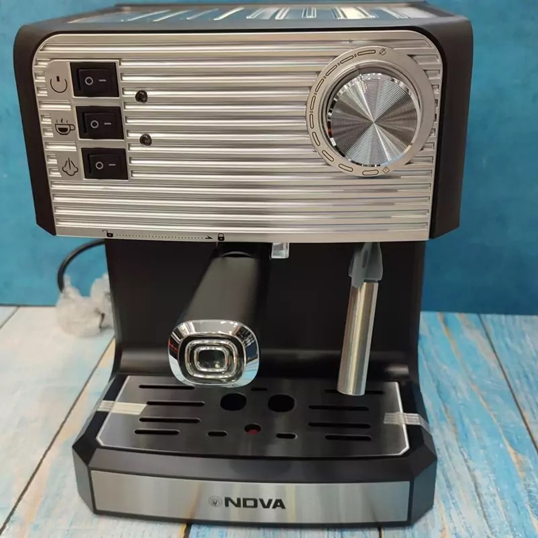 اسپرسو ساز 1.6 لیتری نوا مدل NCM-195EXPS