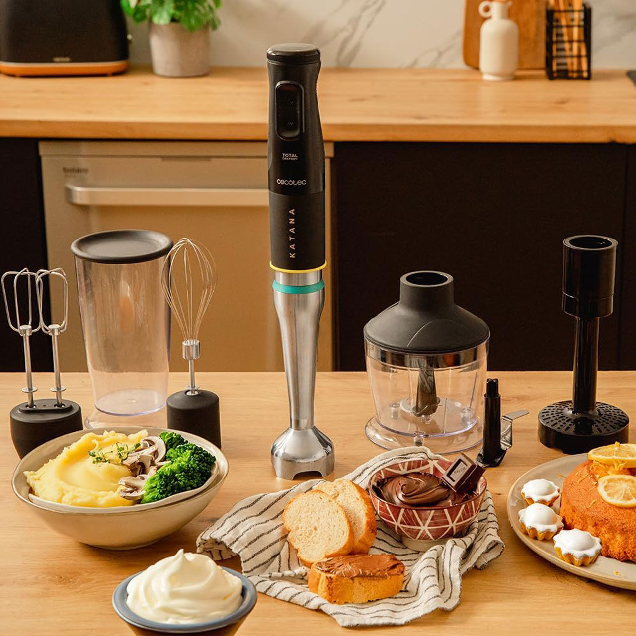 گوشت کوب برقی چندکاره 1500 وات سکوتک مدل 03978