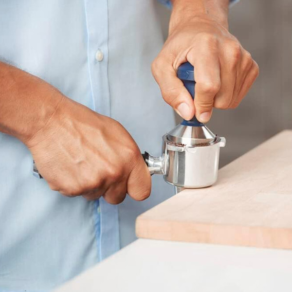 تمپر قهوه دلونگی مدل DLSC058