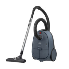 جاروبرقی 650 وات آ ا گ مدل AB61A4DB