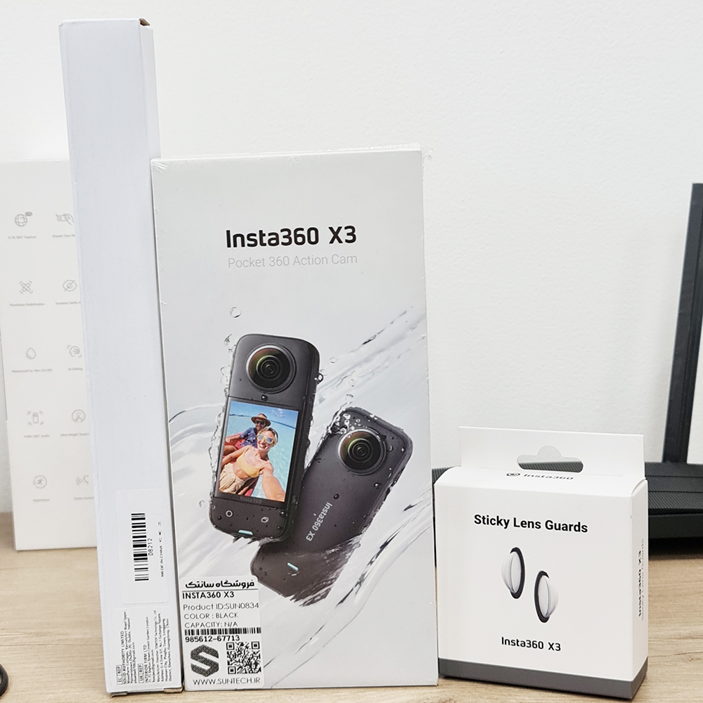 دوربین فیلم برداری اینستا 360 مدل One X3 همراه با محافظ لنز و مونوپاد