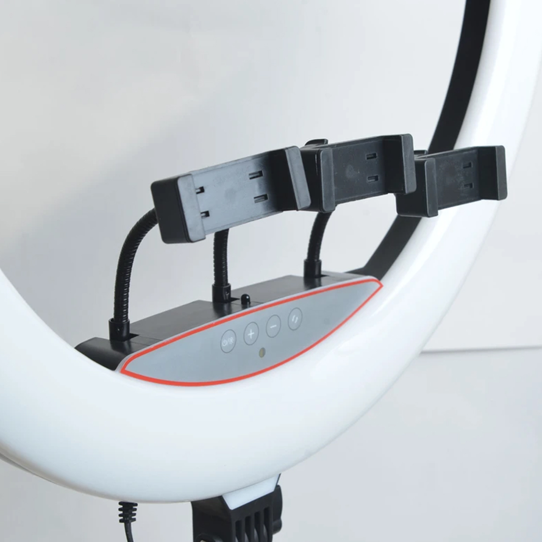 رینگ لایت مدل LJJ22K-8806 به همراه سه پایه