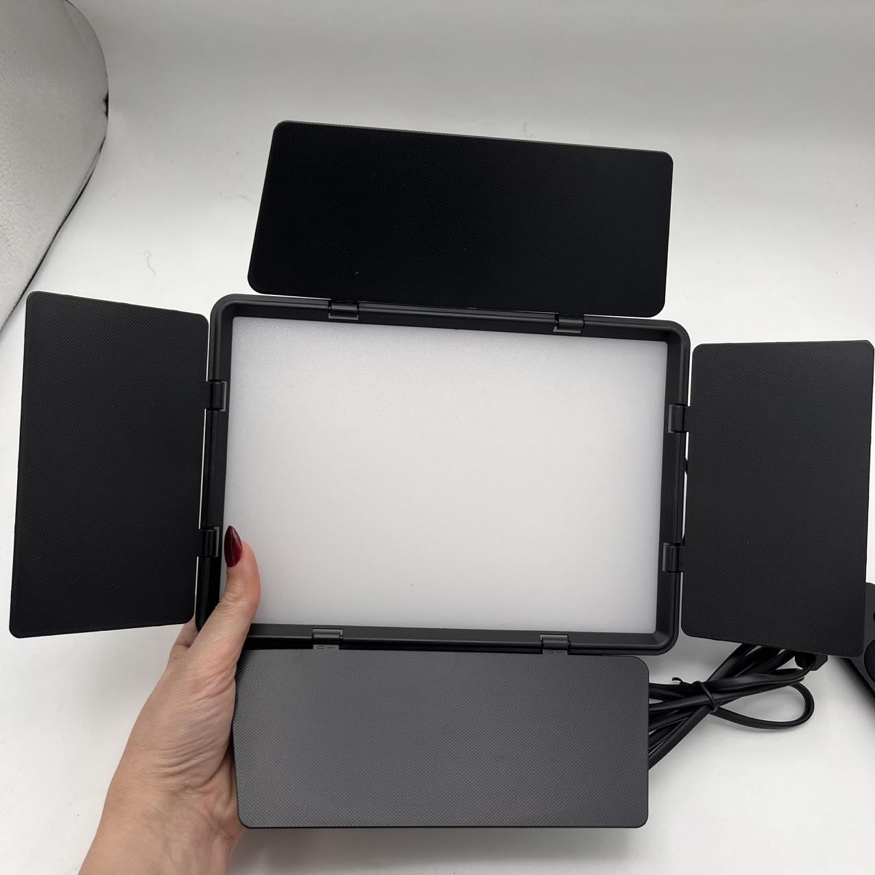 نور ثابت ال ای دی مدل RL-900 K