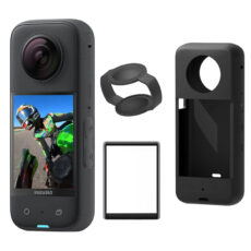 دوربین فیلم برداری ورزشی اینستا 360 مدل insta360 x3 به همراه لوازم جانبی