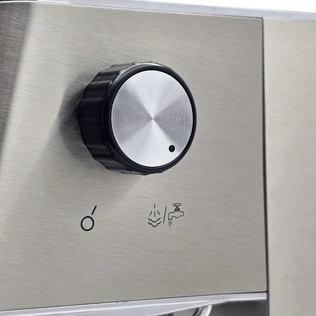 اسپرسو ساز دسینی مدل 900