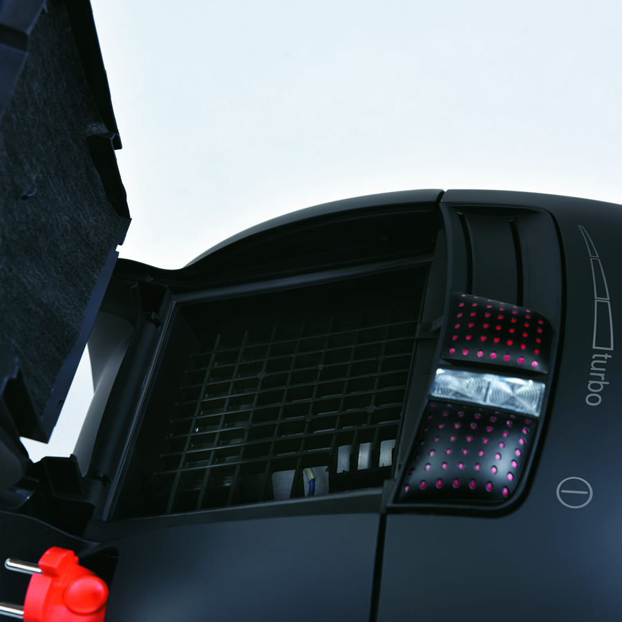 جاروبرقی هاردستون مدل VCP1822