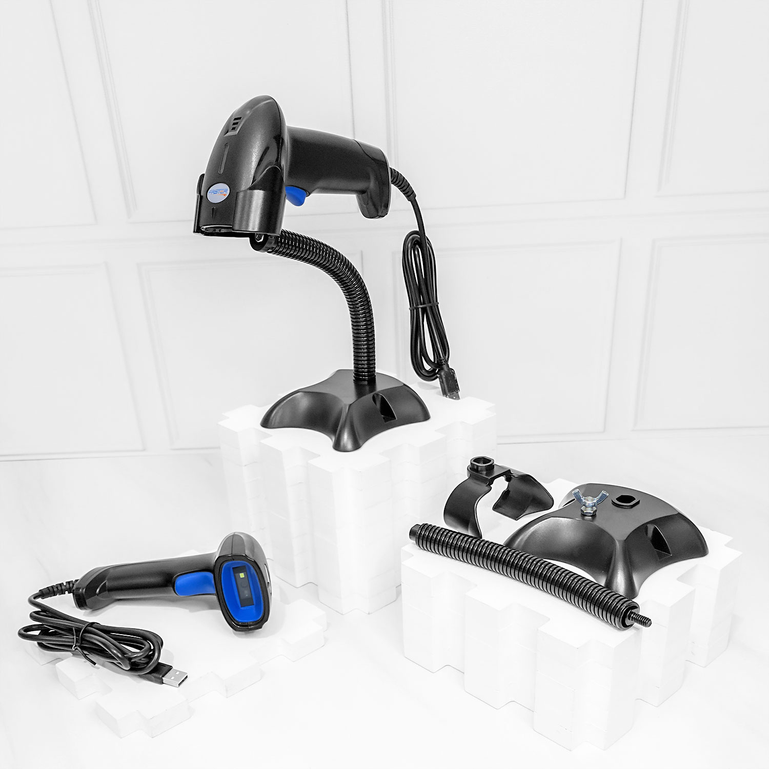 بارکد خوان دو بعدی فستر مدل Quick-Scan بههمراه پایه