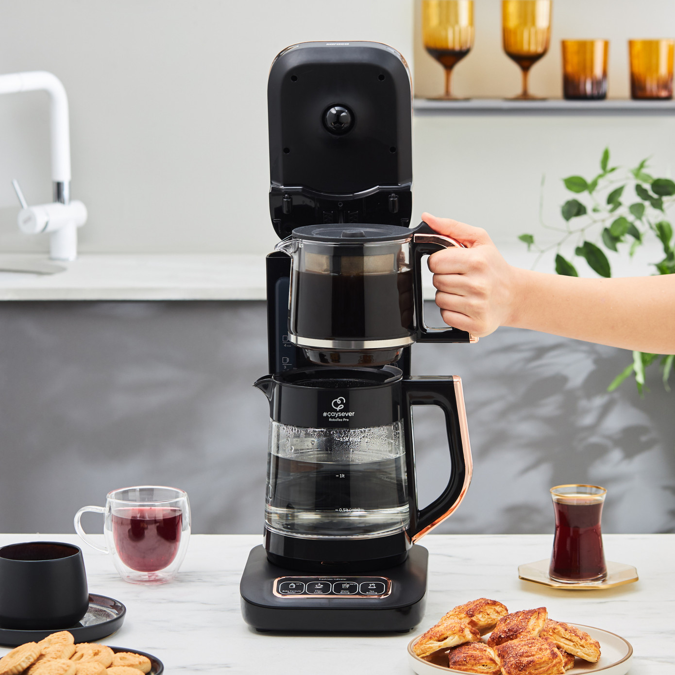 چای ساز روی هم کاراجا مدل Robotea Pro 4 in 1