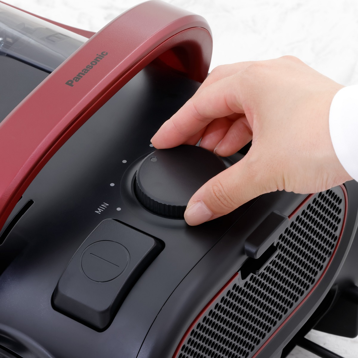 جاروبرقی پاناسونیک مدل MC-CL607