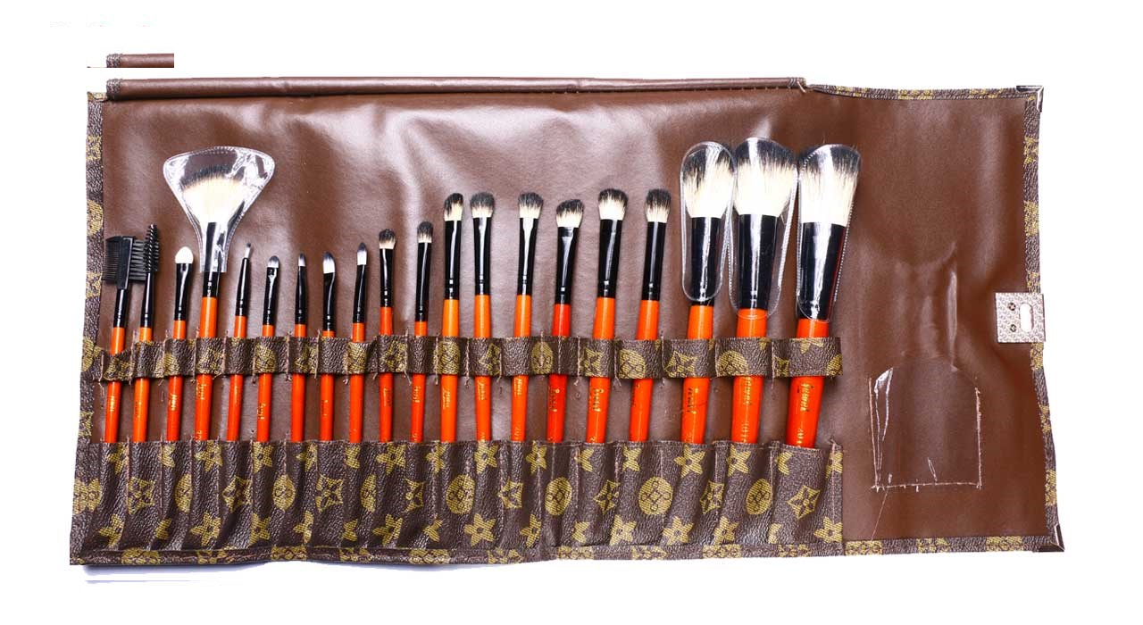 ست 20 عددی برس آرایشی جویل