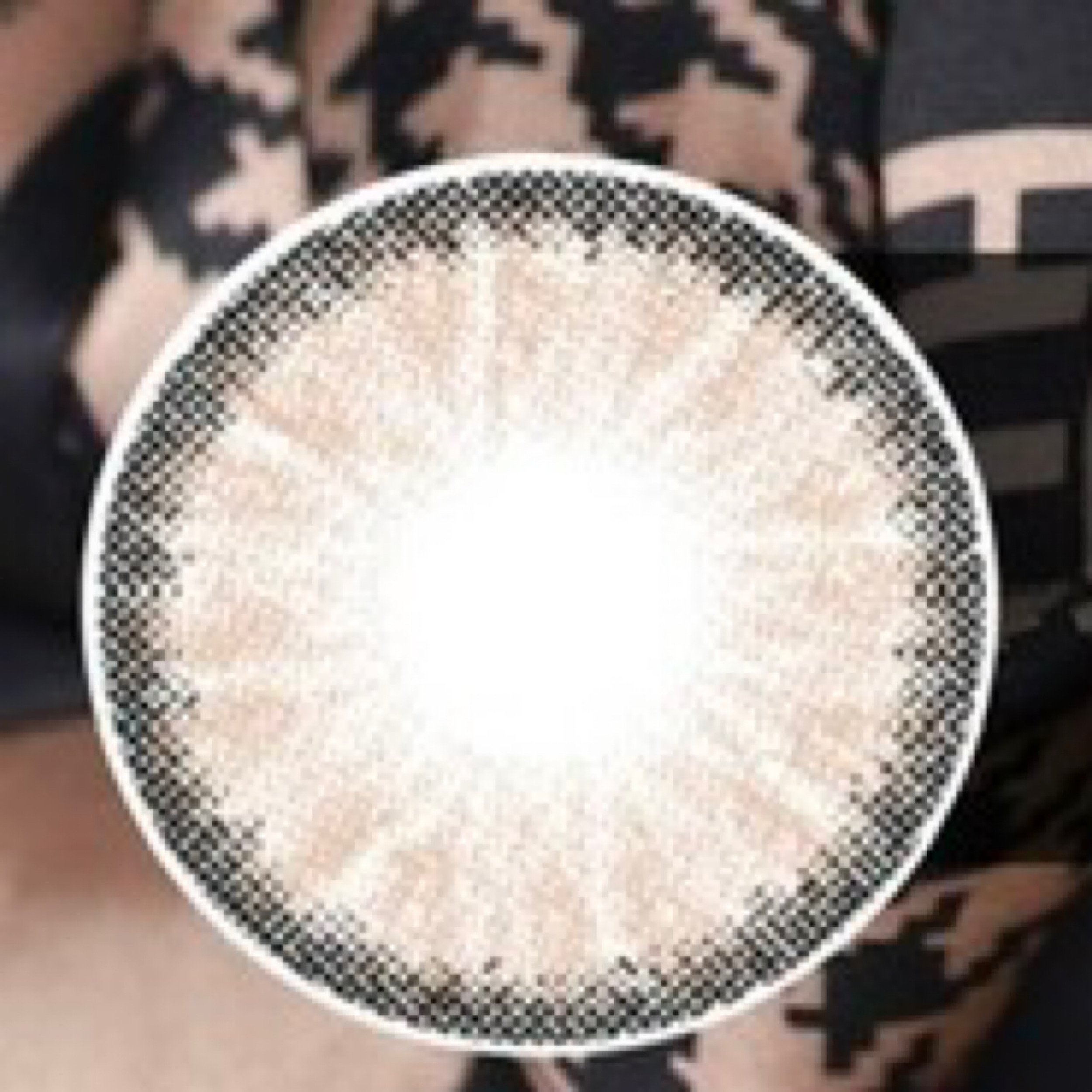 لنز چشم هرا کد AQYA320 رنگ شکلاتی