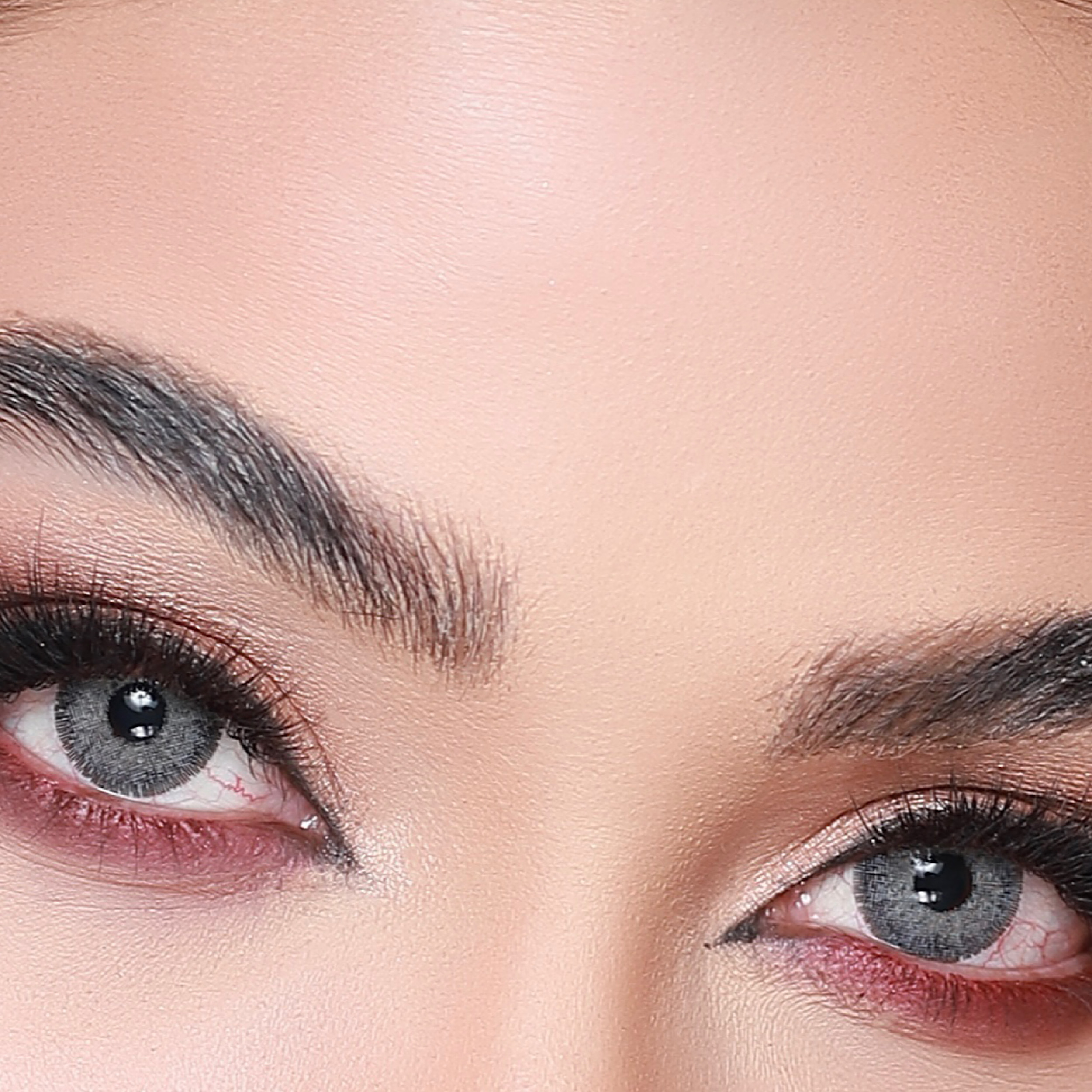 لنز چشم هرا شماره 13 کد ACCA311 رنگ خاکستری دور دار