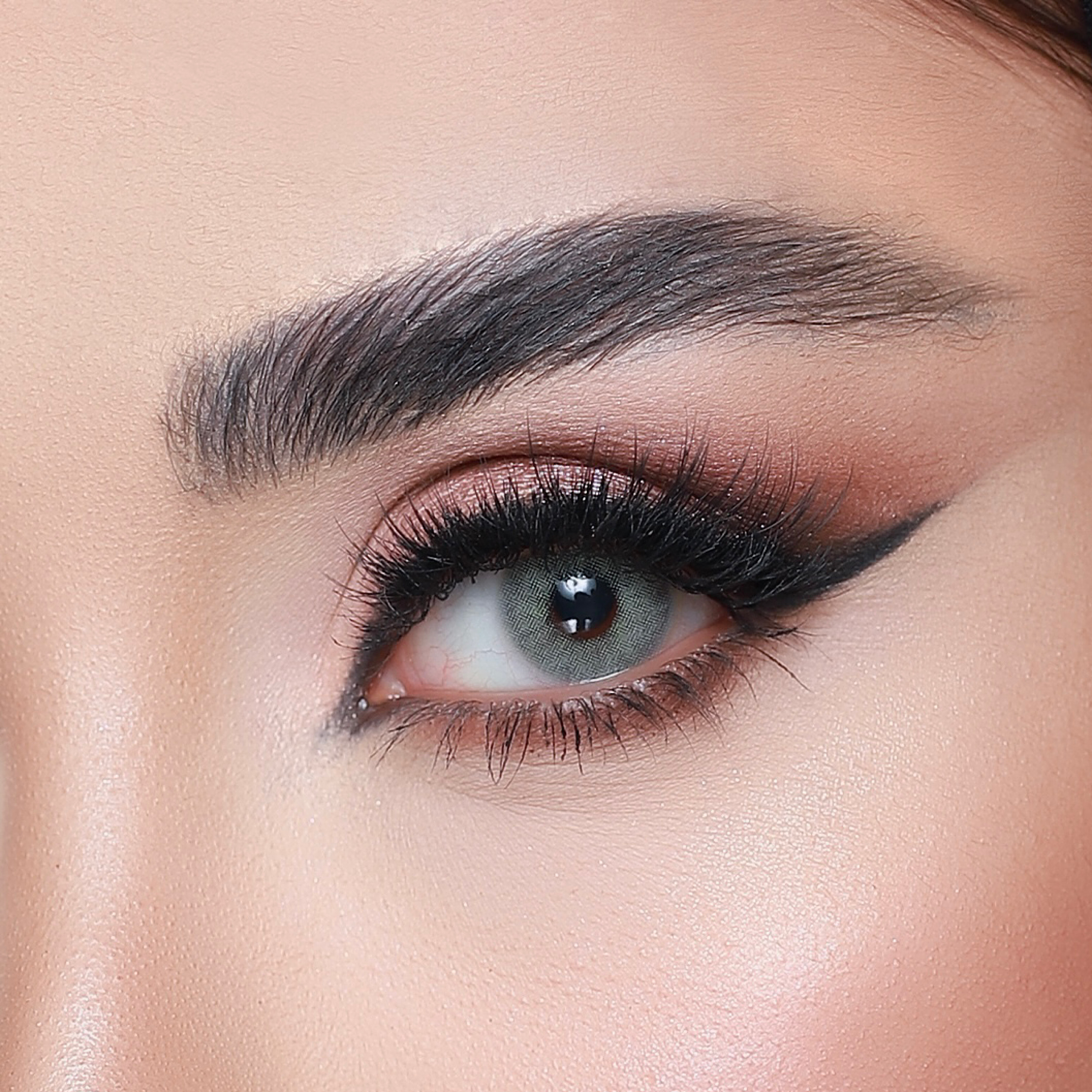 لنز چشم هرا کد 6 رنگ سبز یخی