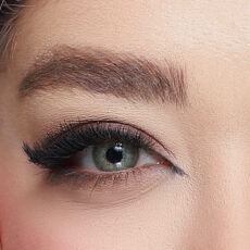 لنز چشم هرا مدل ACRA330 رنگ سبز عسلی متوسط