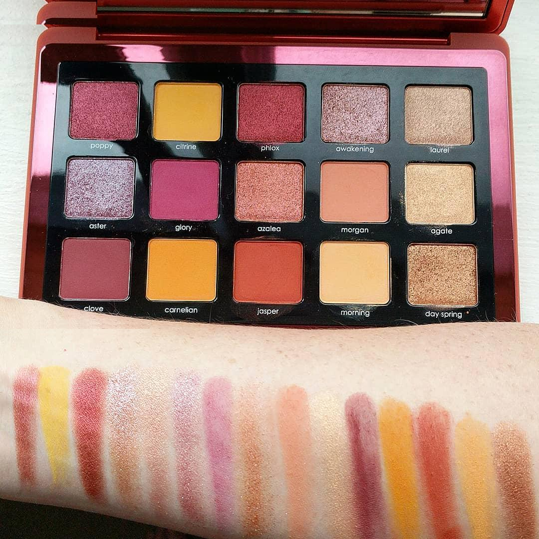 پالت سایه چشم ناتاشا دنونا مدل Sunrise