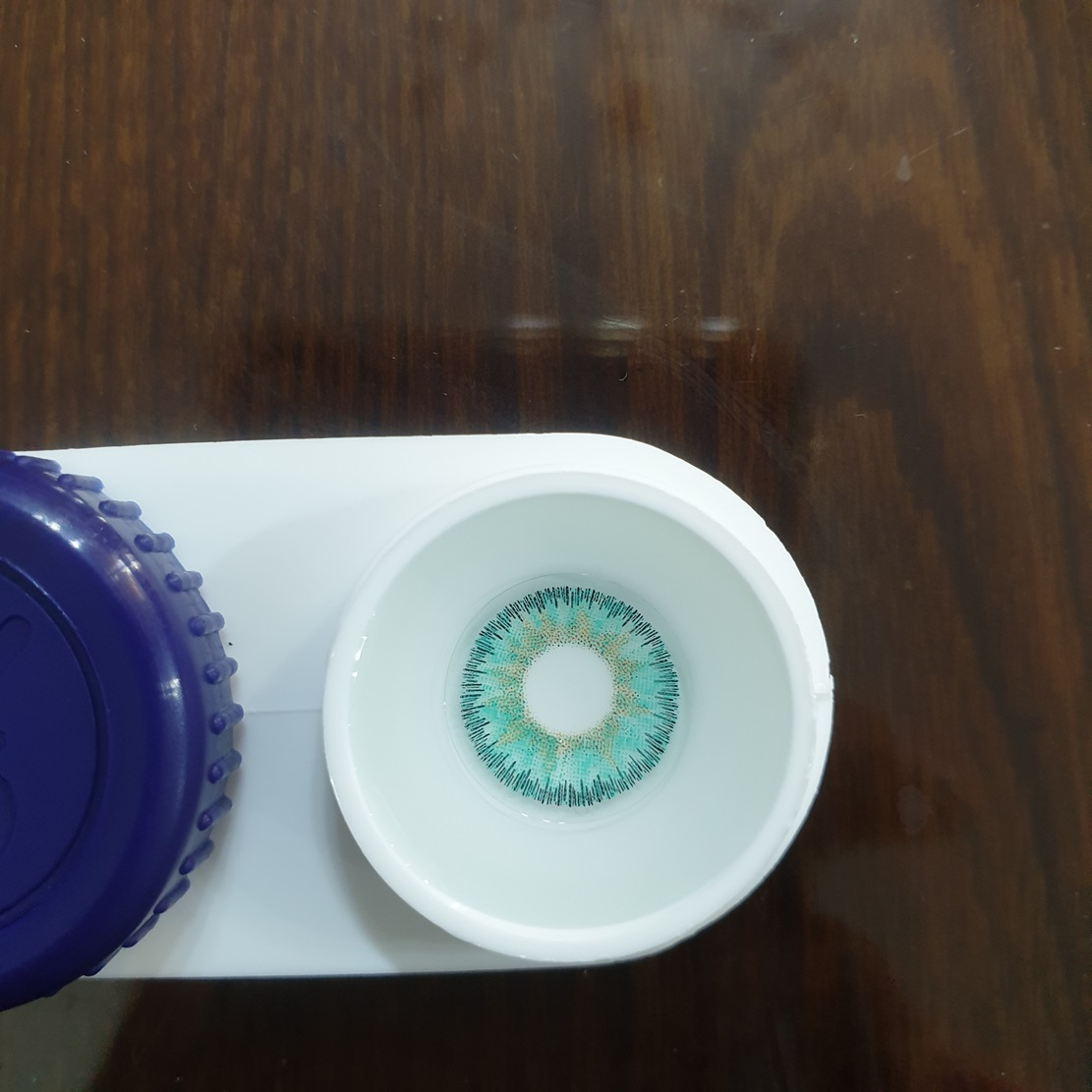 لنز چشم فنتسی مدل ملو رنگ کله غازی