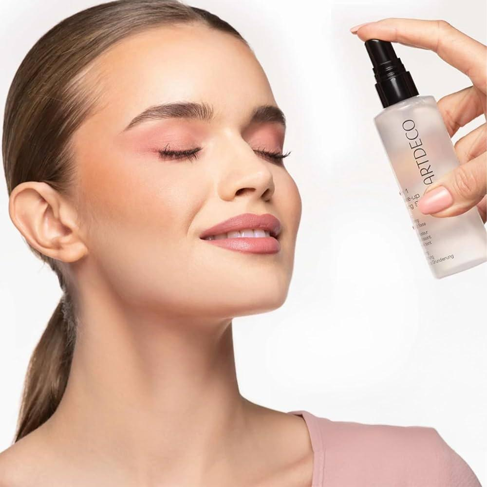 اسپری تثبیت کننده آرایش آرت دکو مدل 3 in 1 حجم 100 میلی لیتر