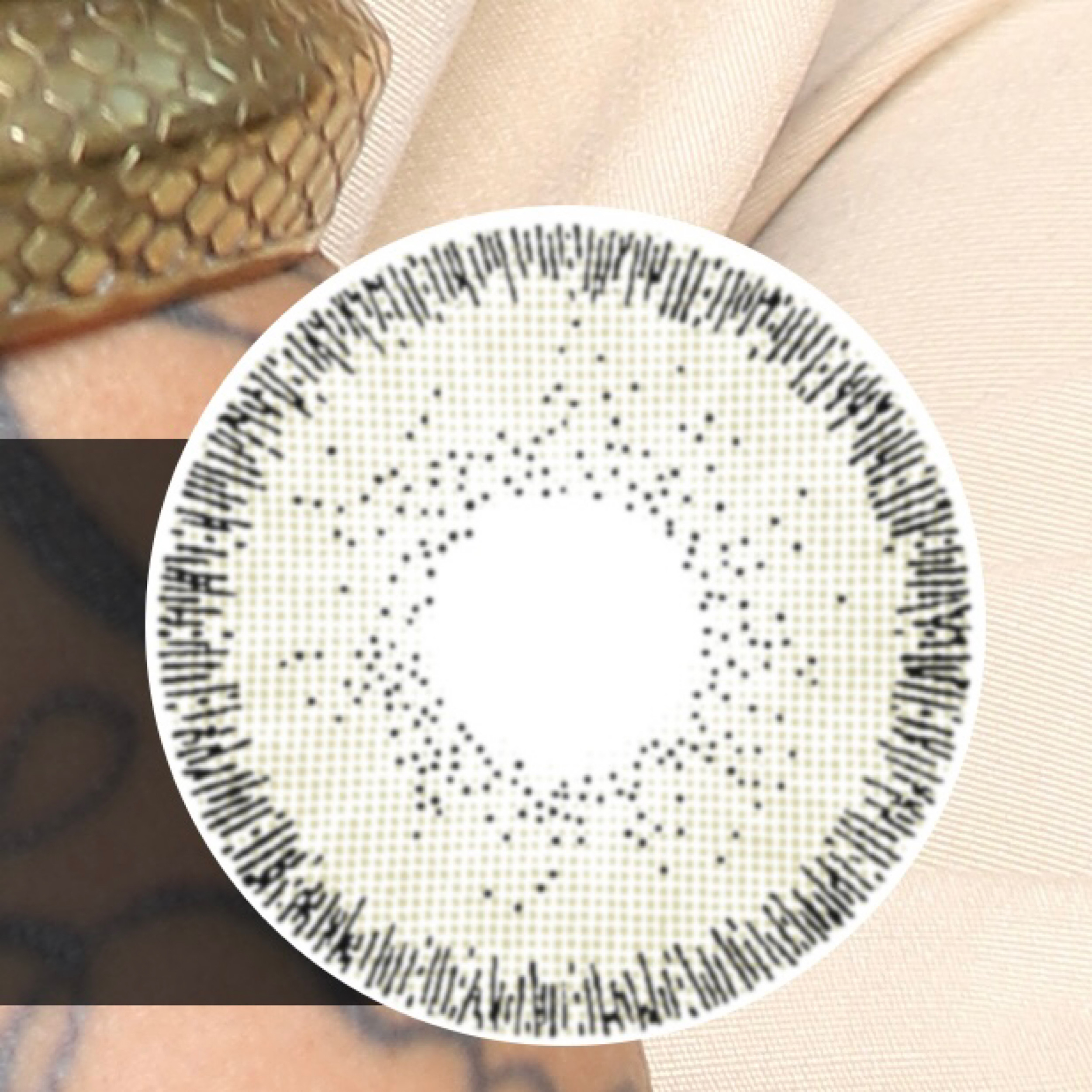 لنز چشم بیوتی کد 116 رنگ خاکستری عسلی دور دار