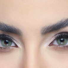 لنز چشم رویال ویژن کد 377 رنگ سبز متوسط هاله دار