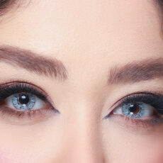 لنز چشم هرا کد ۰۱ رنگ آبی یخی