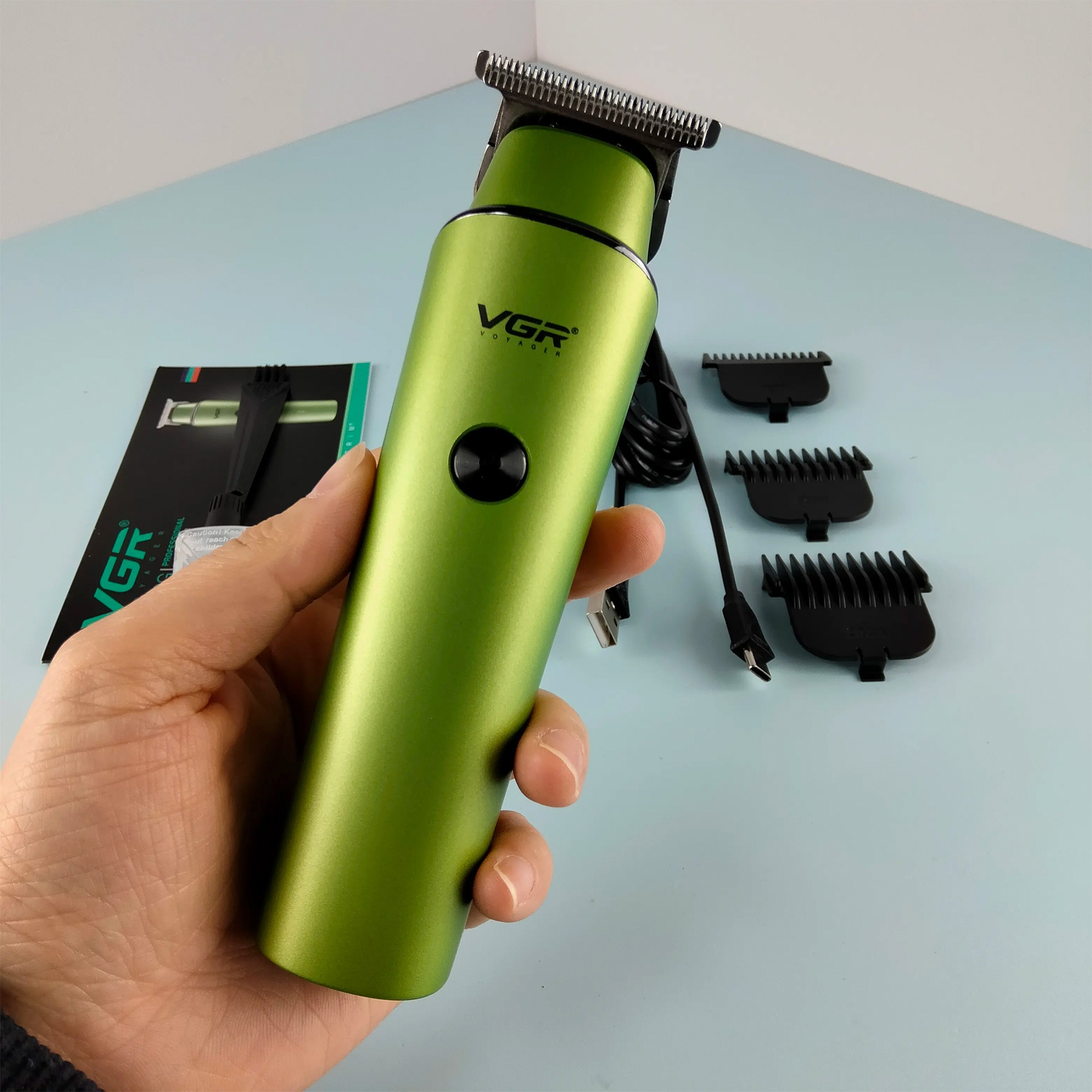 ماشین اصلاح موی سر و صورت وی جی ار مدل V-933 G