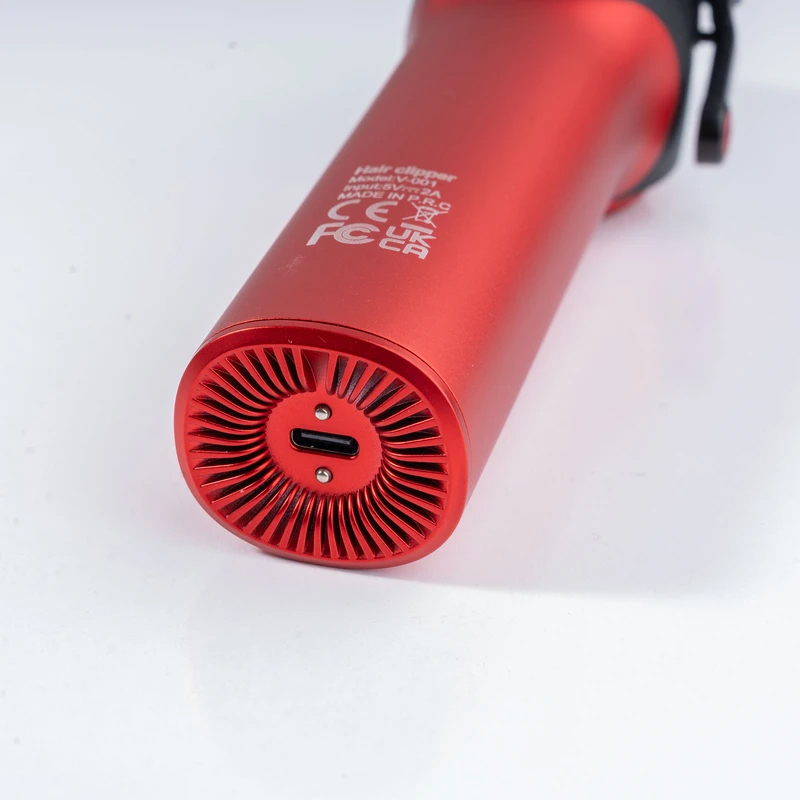 ماشین اصلاح موی سر و صورت شارژی وی جی ار مدل V-001(Gold)