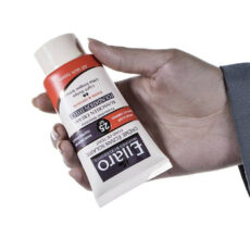 کرم ضد آفتاب الارو سری Fundation Effect مدل Moyenne تحت لیسانس حجم 40 میلی لیتر