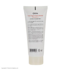 فوم شستشو صورت اوتی مدل Strawberry حجم 150 میلی لیتر