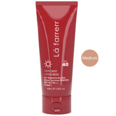 کرم ضدآفتاب و ضدلک رنگی لافارر مدل SPF40-Medium، مناسب پوستهای خشک و معمولی، حجم 40 میلیلیتر