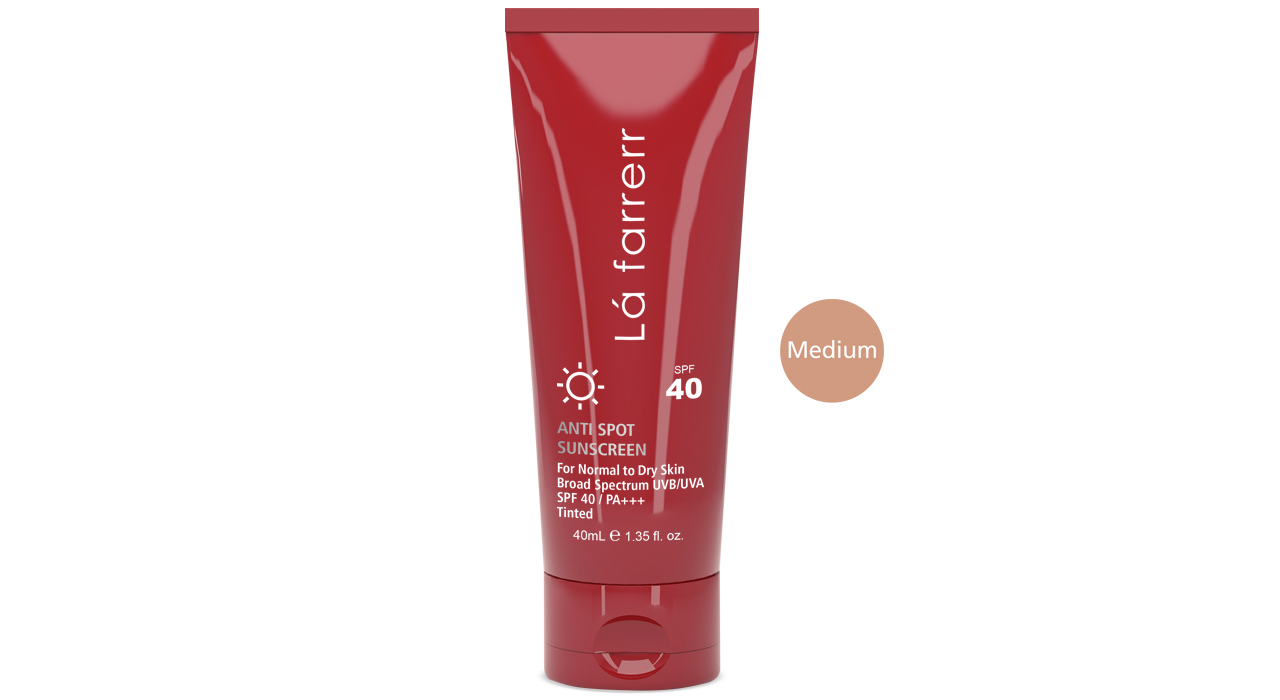 کرم ضدآفتاب و ضدلک رنگی لافارر مدل SPF40-Medium، مناسب پوستهای خشک و معمولی، حجم 40 میلیلیتر