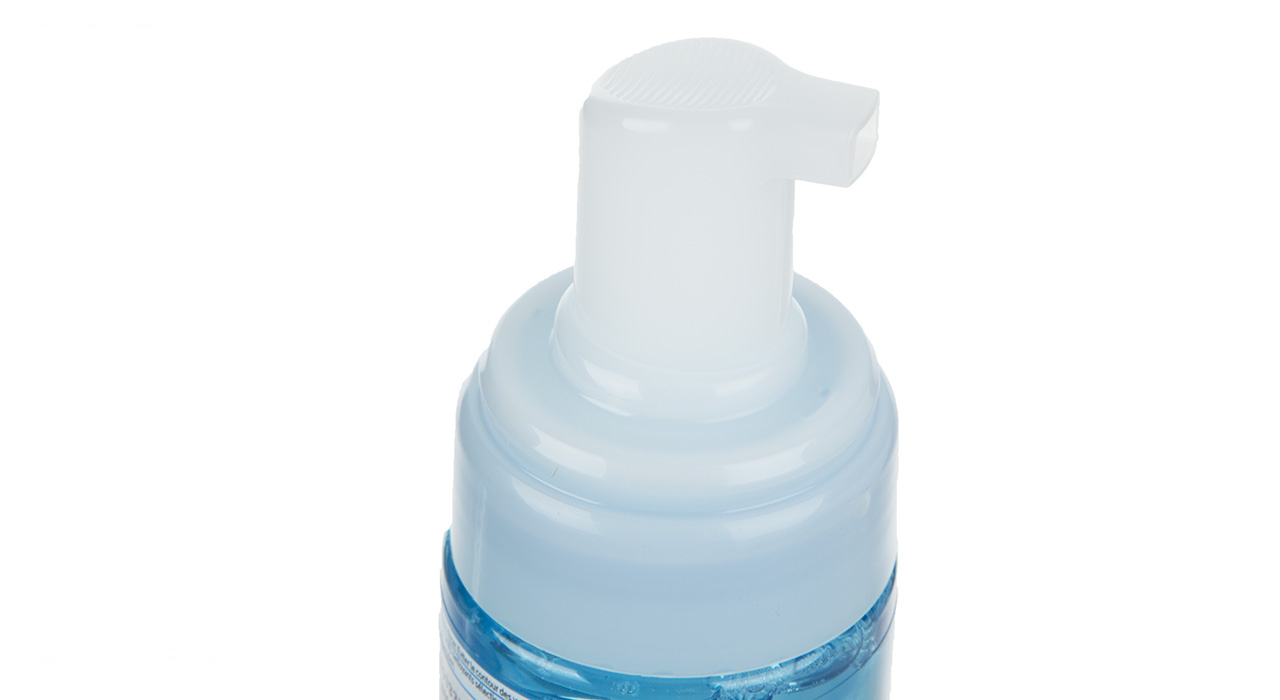 فوم شستشو لاروش پوزای مدل Physiological حجم 150 میلی لیتر