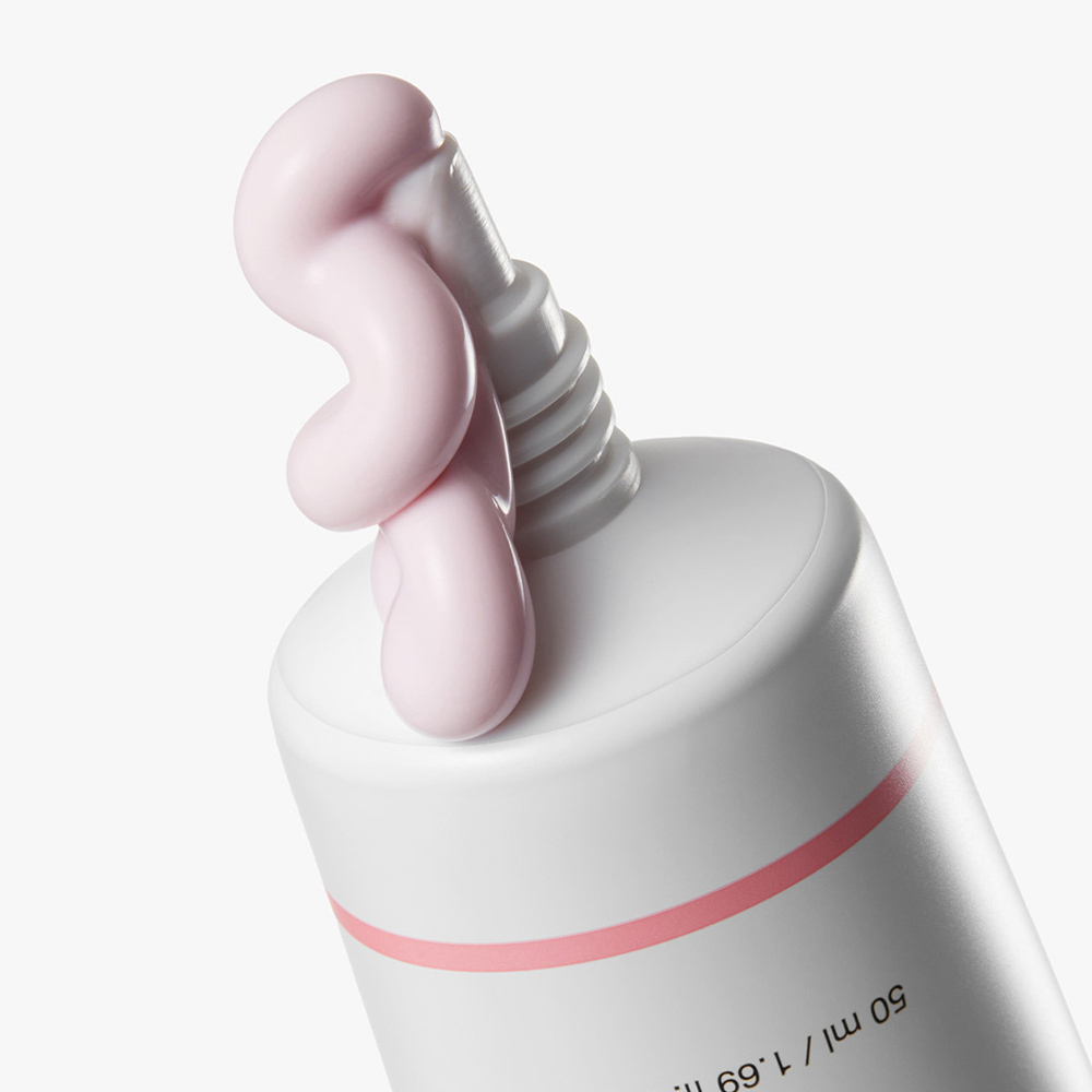 کرم ضد آفتاب بی‌رنگ دست و صورت مدیکیوب SPF 50 مدل tone up مناسب برای انواع پوست حجم 50 میلی‌لیتر