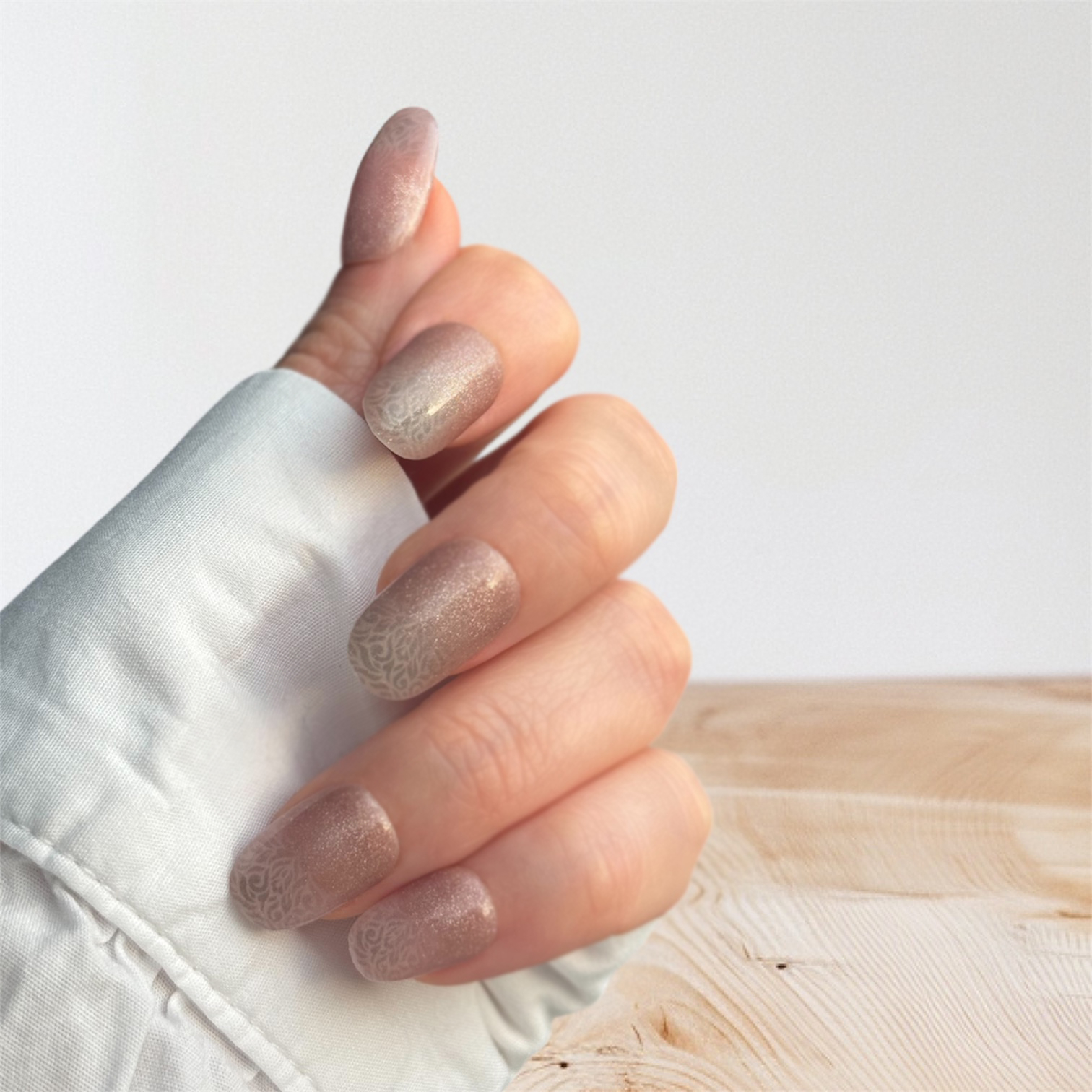 ناخن مصنوعی دست میراکل آرت مدل گرد کد R2400110 بسته 24 عددی