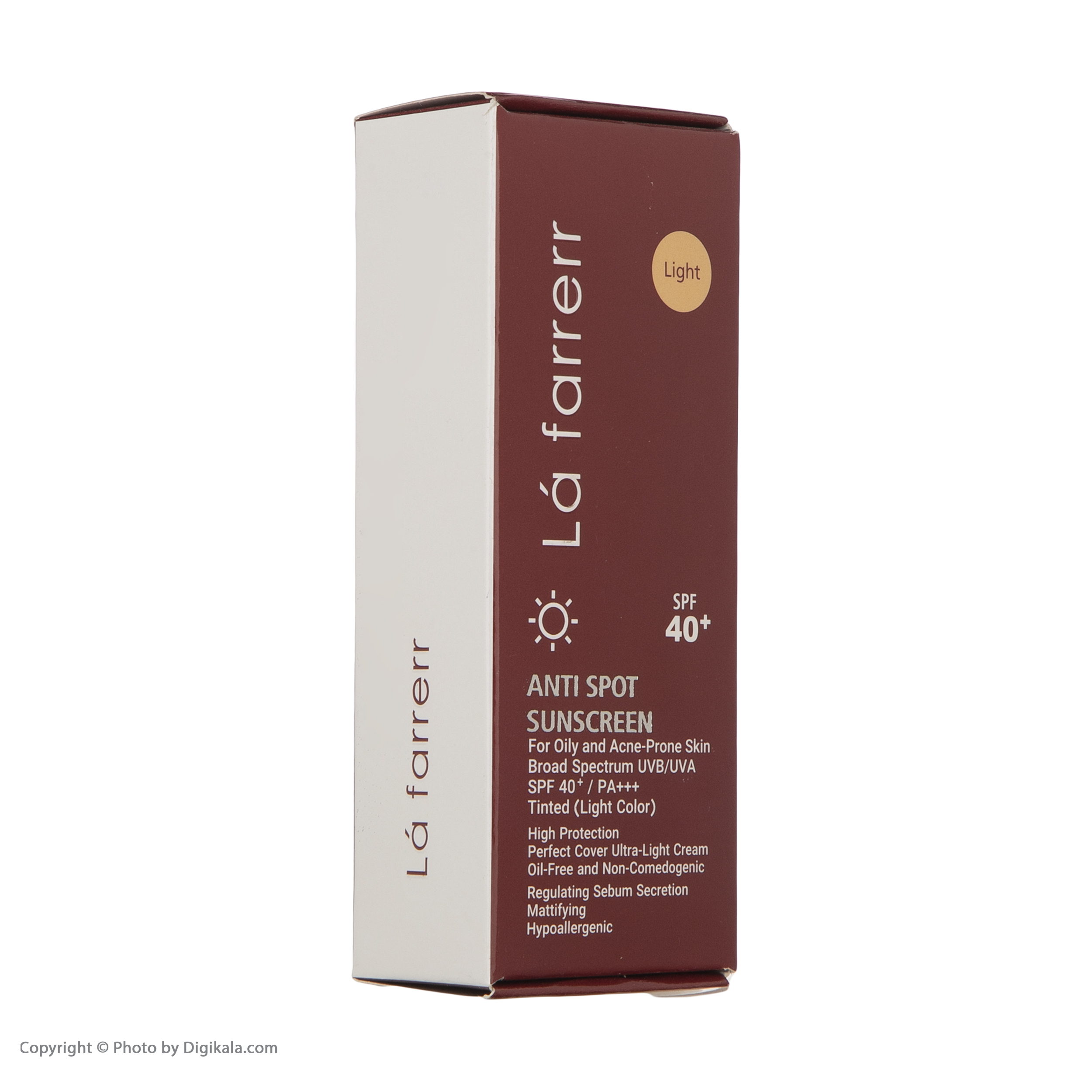 کرم ضدآفتاب و ضدلک رنگی لافارر مدل SPF40-Light، مناسب پوستهای چرب، حجم 40 میلیلیتر