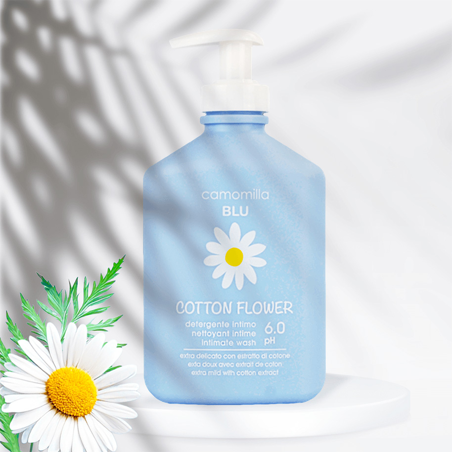 ژل بهداشتی بانوان کامومیلا مدل Bright حجم 300 میلی لیتر