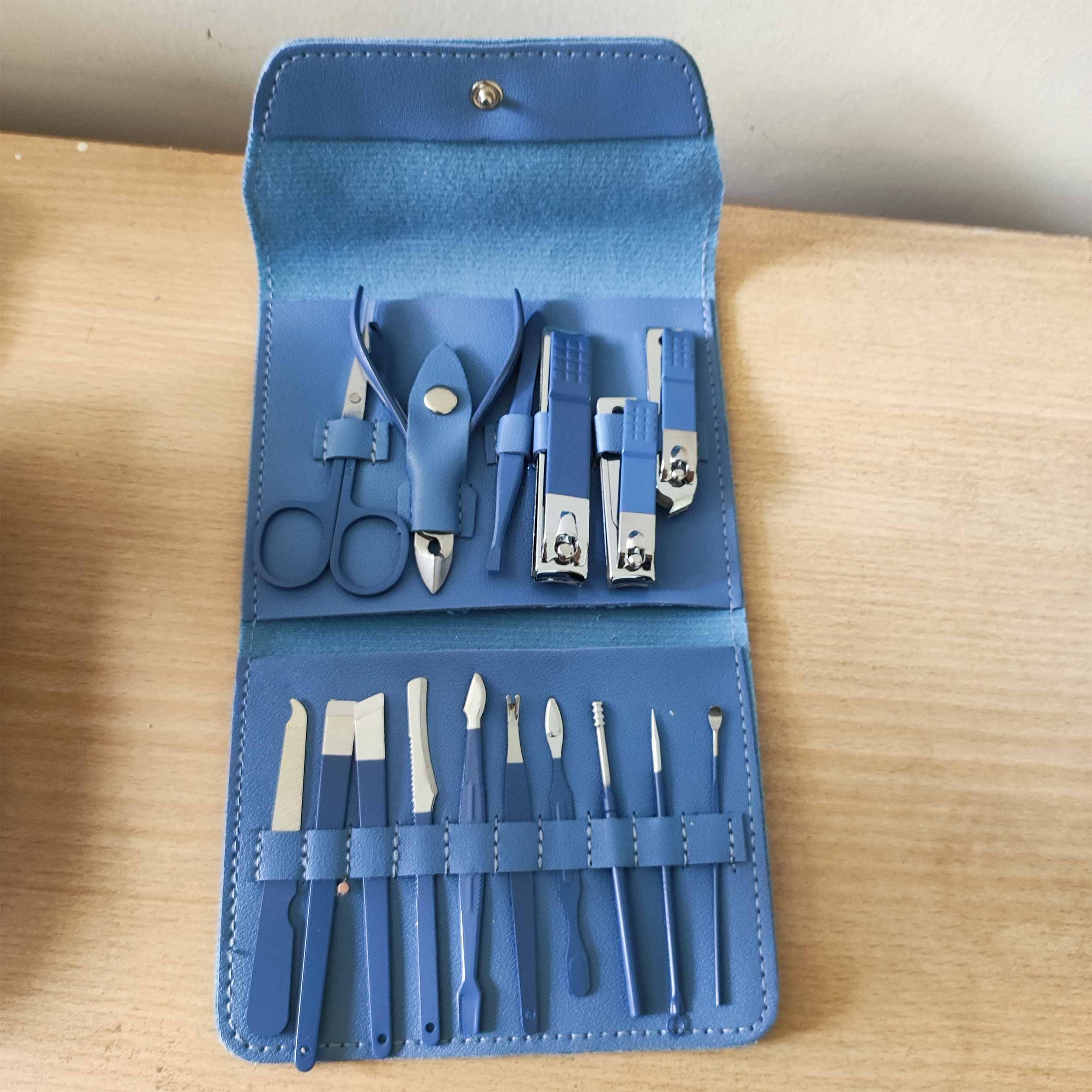 ست مانیکور و پدیکور مدل M-145 مجموعه 16 عددی