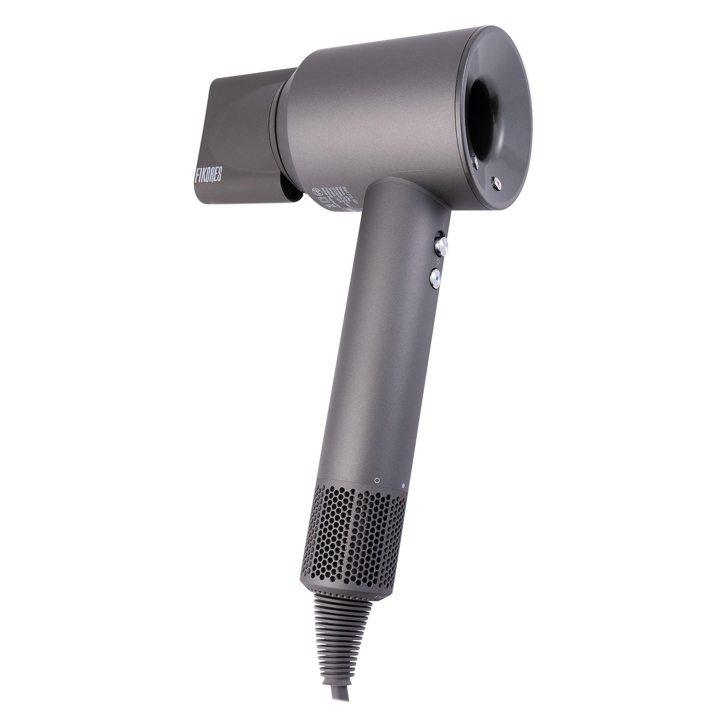 سشوار حرفه‌ای فیکورس مدل سوپرسونیک، موتور AC با توان مصرفی 1600 وات، دارای قابلیت باد سرد، قابلیت تعویض سری، دارای سیم گردان، با حالت صاف‌کننده و حجم‌دهنده، وزن 1200 گرم، تنظیم حرارت 3 حالته و کنترل سرعت 3 حالته، به همراه دیسپانسر و 5 عدد سری متمرکزکننده