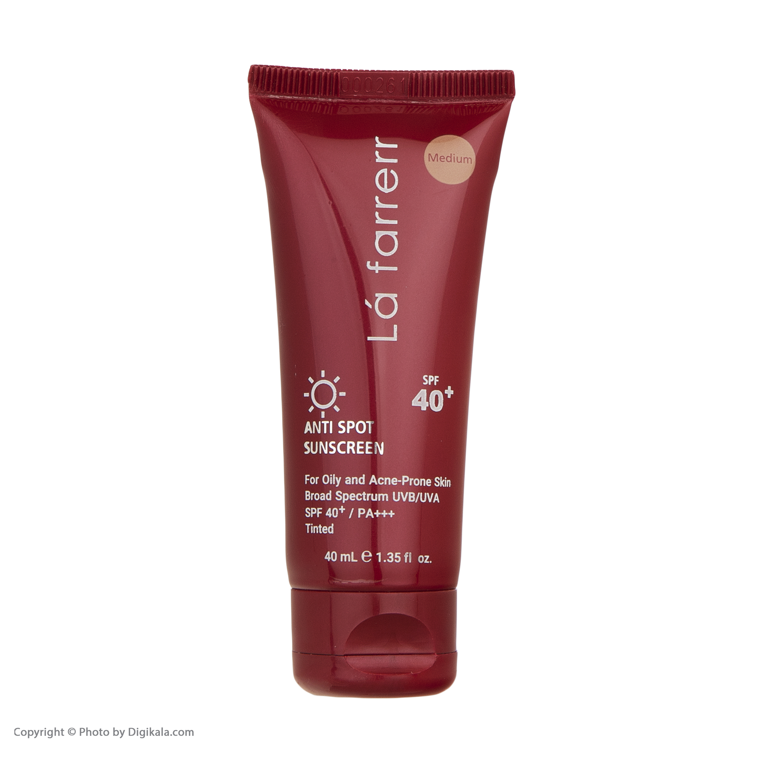 کرم ضدآفتاب و ضدلک رنگی لافارر مدل SPF40-Medium، مناسب پوستهای چرب، حجم 40 میلیلیتر