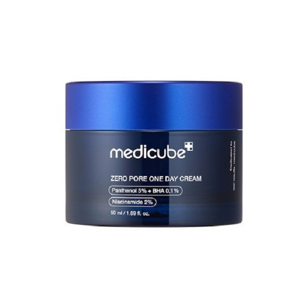 کرم مرطوب کننده صورت مدیکیوب مدل zero pore مناسب برای انواع پوست حجم 50 میلی لیتر