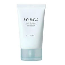 کرم مرطوب کننده صورت سانتلا مدل هیالورونیک مناسب انواع پوست حجم ۷۵ میلی لیتر