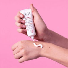 کرم ضد آفتاب اس وی آر مدل Cicavit حجم 40 میلی لیتر