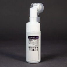 فوم شستشوی صورت فارمازین مدل شیرین بیان مناسب برای پوست خشک و حساس حجم 150 میلی لیتر مجموعه دو عددی